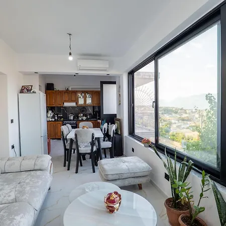 Lina's House شقة ساراندا