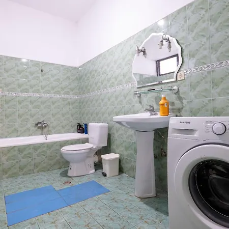 Lina's House شقة ساراندا